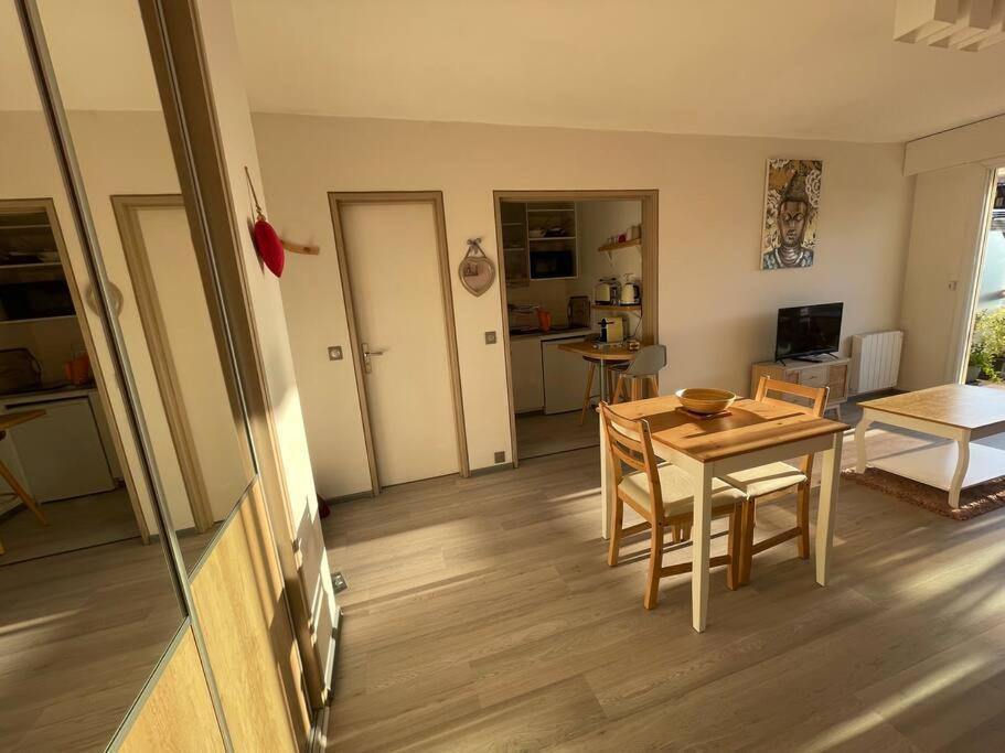 Petit Studio Zen Avec Parking Gratuit Reserve Ульгат Экстерьер фото